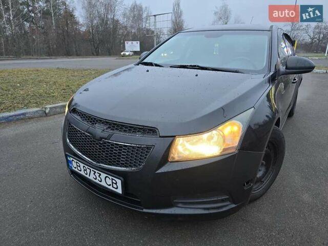 Чорний Шевроле Круз, об'ємом двигуна 1.8 л та пробігом 209 тис. км за 4600 $, фото 4 на Automoto.ua
