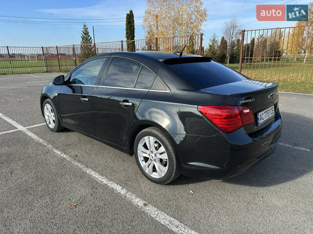 Черный Шевроле Круз, объемом двигателя 1.8 л и пробегом 123 тыс. км за 9600 $, фото 22 на Automoto.ua