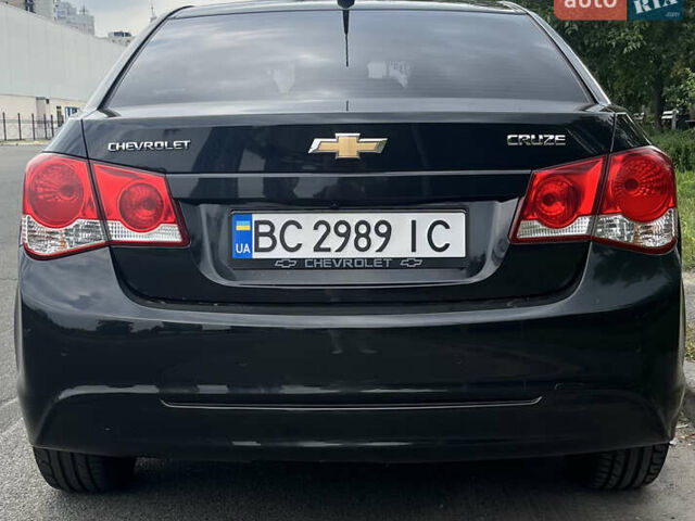 Черный Шевроле Круз, объемом двигателя 2 л и пробегом 250 тыс. км за 7400 $, фото 9 на Automoto.ua