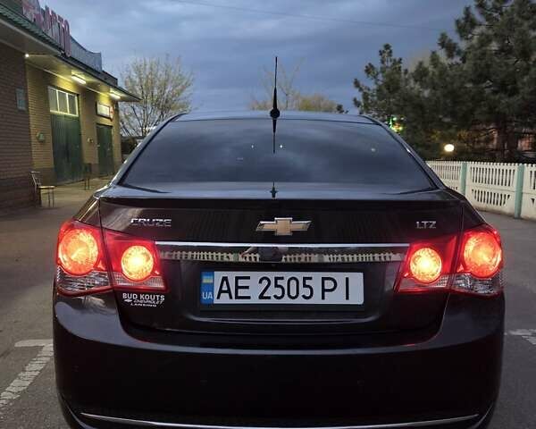 Чорний Шевроле Круз, об'ємом двигуна 1.36 л та пробігом 180 тис. км за 7700 $, фото 9 на Automoto.ua