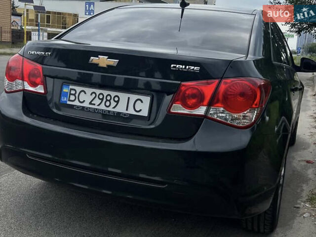 Черный Шевроле Круз, объемом двигателя 2 л и пробегом 250 тыс. км за 7400 $, фото 7 на Automoto.ua
