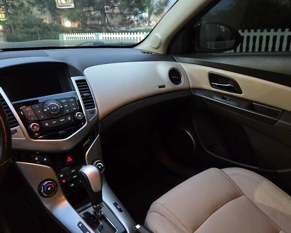 Чорний Шевроле Круз, об'ємом двигуна 1.36 л та пробігом 180 тис. км за 7700 $, фото 20 на Automoto.ua