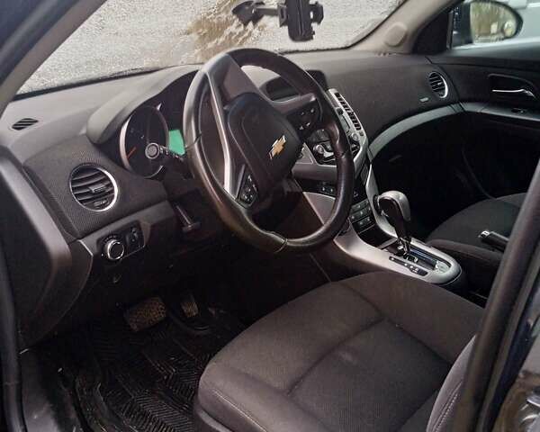 Черный Шевроле Круз, объемом двигателя 1.5 л и пробегом 104 тыс. км за 9500 $, фото 5 на Automoto.ua