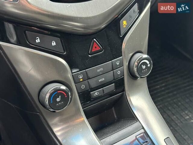 Чорний Шевроле Круз, об'ємом двигуна 2 л та пробігом 214 тис. км за 6290 $, фото 19 на Automoto.ua