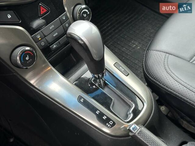 Чорний Шевроле Круз, об'ємом двигуна 2 л та пробігом 214 тис. км за 6290 $, фото 20 на Automoto.ua