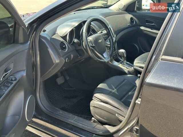 Черный Шевроле Круз, объемом двигателя 2 л и пробегом 214 тыс. км за 6590 $, фото 9 на Automoto.ua