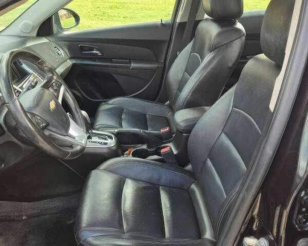 Шевроле Круз 2013 в Кривом Роге на Automoto.ua Черный Шевроле Круз, объемом двигателя 1.4 л и пробегом 150 тыс. км за 2500 $, фото 6 на Automoto.ua