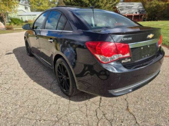 Шевроле Круз 2013 в Кривом Роге на Automoto.ua Черный Шевроле Круз, объемом двигателя 1.4 л и пробегом 150 тыс. км за 2500 $, фото 2 на Automoto.ua