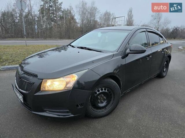 Чорний Шевроле Круз, об'ємом двигуна 1.8 л та пробігом 209 тис. км за 4600 $, фото 3 на Automoto.ua