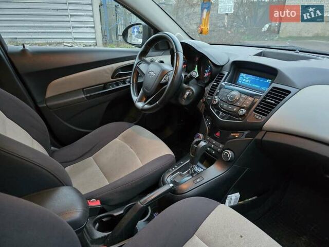 Чорний Шевроле Круз, об'ємом двигуна 1.8 л та пробігом 209 тис. км за 4600 $, фото 16 на Automoto.ua