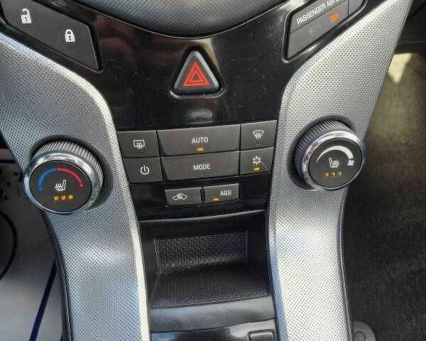 Шевроле Круз 2013 в Кривом Роге на Automoto.ua Черный Шевроле Круз, объемом двигателя 1.4 л и пробегом 150 тыс. км за 2500 $, фото 9 на Automoto.ua