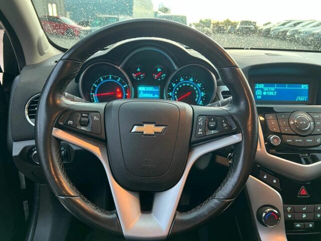 Черный Шевроле Круз, объемом двигателя 1.4 л и пробегом 172 тыс. км за 6990 $, фото 24 на Automoto.ua