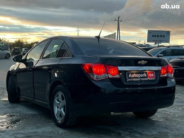Черный Шевроле Круз, объемом двигателя 1.4 л и пробегом 172 тыс. км за 6990 $, фото 4 на Automoto.ua