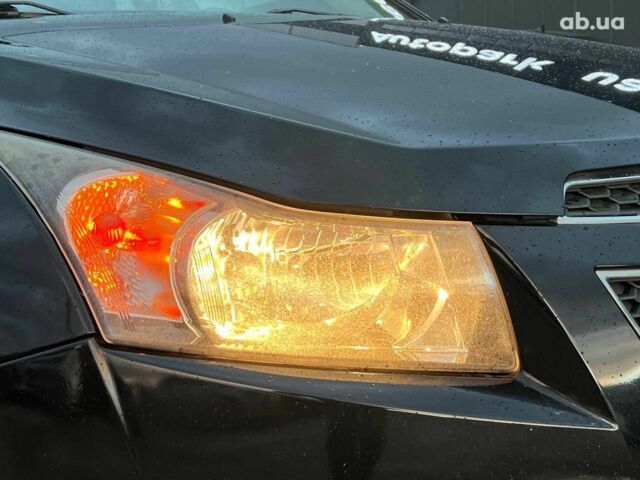 Черный Шевроле Круз, объемом двигателя 1.4 л и пробегом 172 тыс. км за 6990 $, фото 10 на Automoto.ua