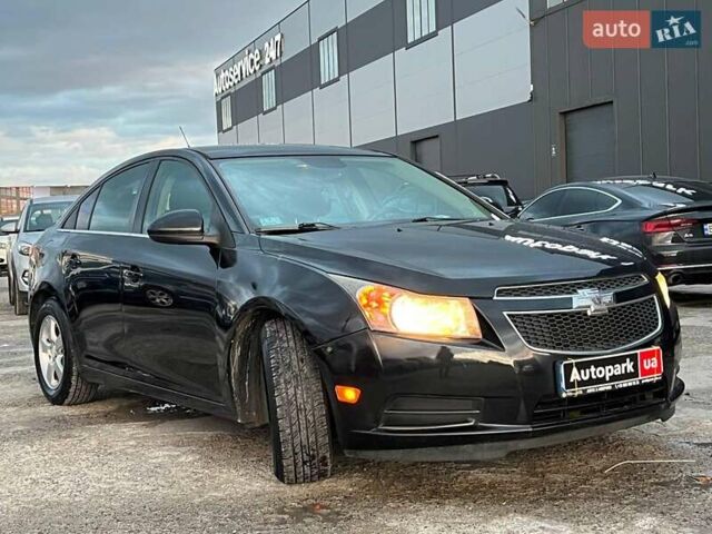 Черный Шевроле Круз, объемом двигателя 1.4 л и пробегом 172 тыс. км за 6990 $, фото 2 на Automoto.ua