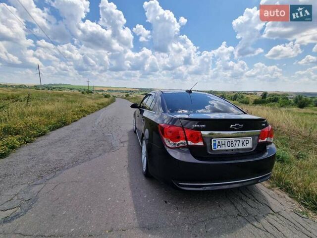 Чорний Шевроле Круз, об'ємом двигуна 1.4 л та пробігом 137 тис. км за 10000 $, фото 21 на Automoto.ua