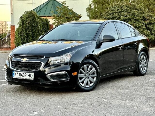 Черный Шевроле Круз, объемом двигателя 1.8 л и пробегом 185 тыс. км за 7700 $, фото 1 на Automoto.ua