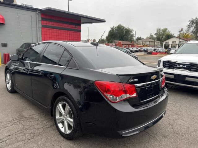 Черный Шевроле Круз, объемом двигателя 1.4 л и пробегом 73 тыс. км за 5700 $, фото 7 на Automoto.ua