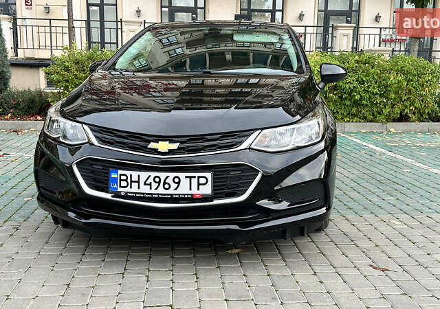 Шевроле Круз 2016 в Одессе на Automoto.ua Черный Шевроле Круз, объемом двигателя 1.36 л и пробегом 75 тыс. км за 9800 $, фото 4 на Automoto.ua