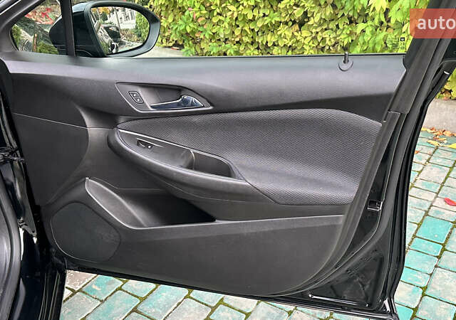 Шевроле Круз 2016 в Одессе на Automoto.ua Черный Шевроле Круз, объемом двигателя 1.36 л и пробегом 75 тыс. км за 9800 $, фото 12 на Automoto.ua