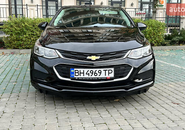Шевроле Круз 2016 в Одессе на Automoto.ua Черный Шевроле Круз, объемом двигателя 1.36 л и пробегом 75 тыс. км за 9800 $, фото 1 на Automoto.ua