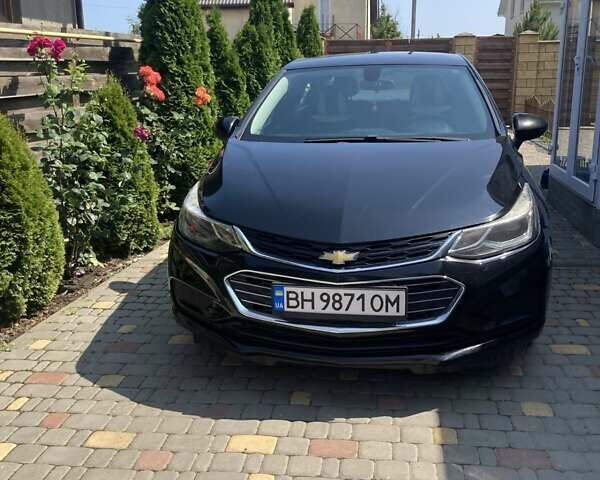 Черный Шевроле Круз, объемом двигателя 1.4 л и пробегом 204 тыс. км за 8990 $, фото 1 на Automoto.ua