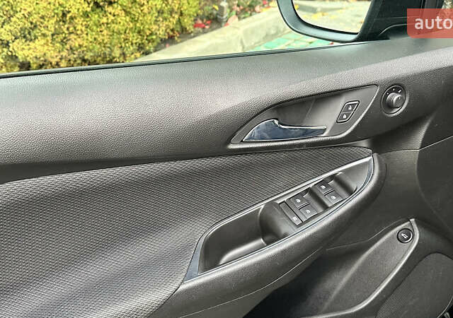 Шевроле Круз 2016 в Одессе на Automoto.ua Черный Шевроле Круз, объемом двигателя 1.36 л и пробегом 75 тыс. км за 9800 $, фото 9 на Automoto.ua