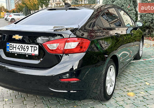 Шевроле Круз 2016 в Одессе на Automoto.ua Черный Шевроле Круз, объемом двигателя 1.36 л и пробегом 75 тыс. км за 9800 $, фото 6 на Automoto.ua