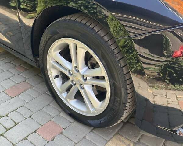 Черный Шевроле Круз, объемом двигателя 1.4 л и пробегом 204 тыс. км за 8990 $, фото 2 на Automoto.ua