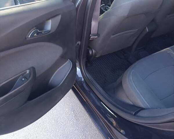 Черный Шевроле Круз, объемом двигателя 1.4 л и пробегом 180 тыс. км за 9000 $, фото 11 на Automoto.ua