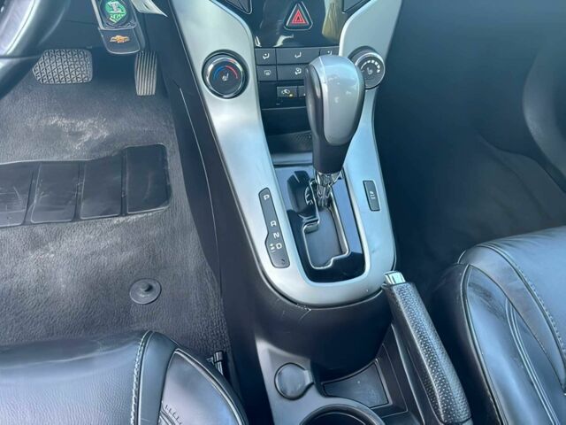 Шевроле Круз 2016 в Львове на Automoto.ua Черный Шевроле Круз, объемом двигателя 1.4 л и пробегом 79 тыс. км за 6400 $, фото 10 на Automoto.ua