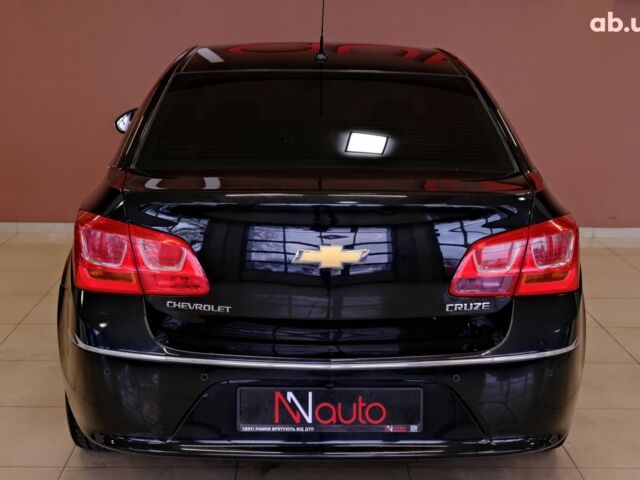 Черный Шевроле Круз, объемом двигателя 1.4 л и пробегом 65 тыс. км за 9500 $, фото 4 на Automoto.ua