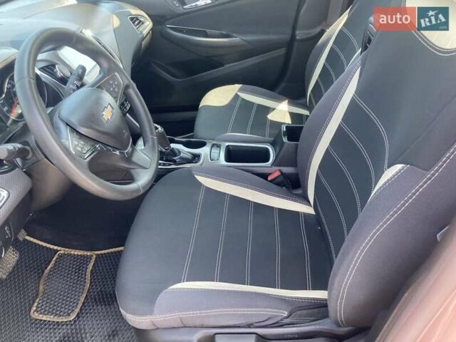 Черный Шевроле Круз, объемом двигателя 1.4 л и пробегом 204 тыс. км за 8990 $, фото 4 на Automoto.ua