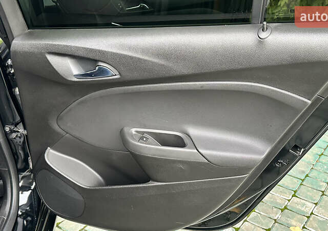 Шевроле Круз 2016 в Одессе на Automoto.ua Черный Шевроле Круз, объемом двигателя 1.36 л и пробегом 75 тыс. км за 9800 $, фото 13 на Automoto.ua