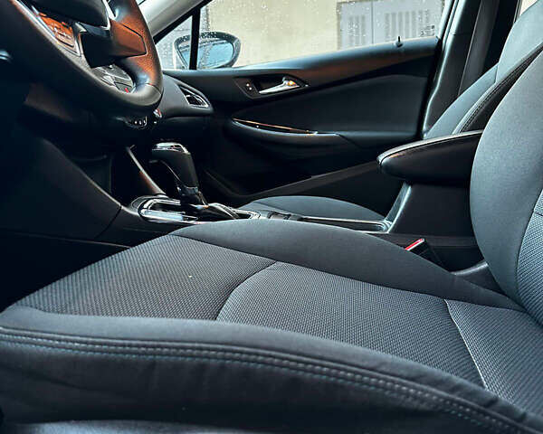 Черный Шевроле Круз, объемом двигателя 1.4 л и пробегом 186 тыс. км за 8400 $, фото 24 на Automoto.ua