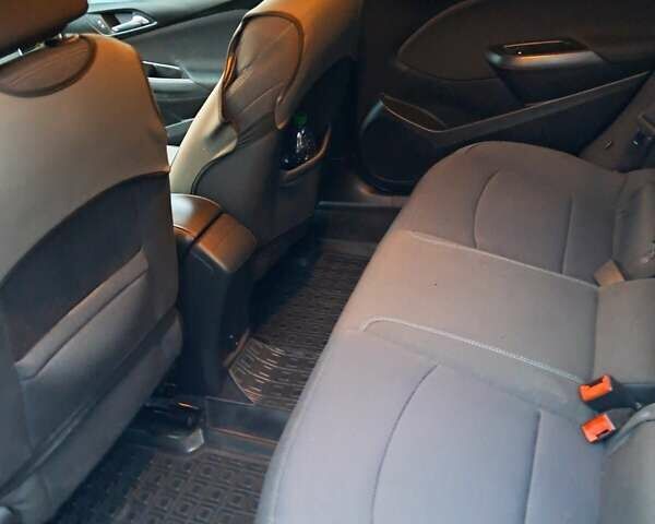 Черный Шевроле Круз, объемом двигателя 1.36 л и пробегом 138 тыс. км за 8401 $, фото 3 на Automoto.ua