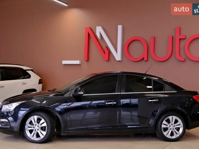 Черный Шевроле Круз, объемом двигателя 1.4 л и пробегом 65 тыс. км за 9500 $, фото 11 на Automoto.ua