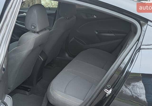 Чорний Шевроле Круз, об'ємом двигуна 1.4 л та пробігом 176 тис. км за 7990 $, фото 13 на Automoto.ua