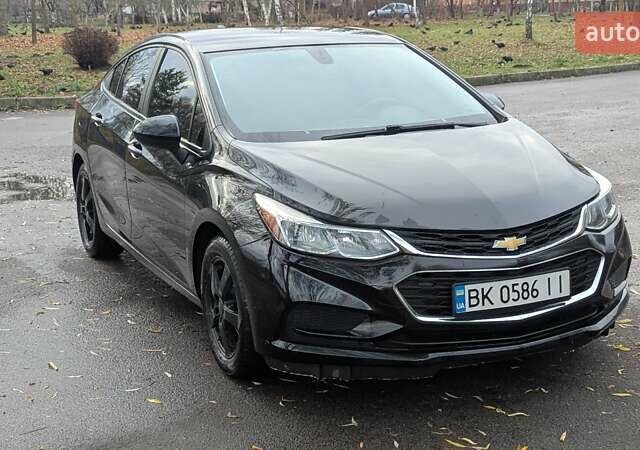 Чорний Шевроле Круз, об'ємом двигуна 1.4 л та пробігом 176 тис. км за 7990 $, фото 3 на Automoto.ua