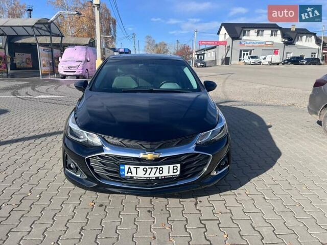 Чорний Шевроле Круз, об'ємом двигуна 1.6 л та пробігом 180 тис. км за 13000 $, фото 1 на Automoto.ua