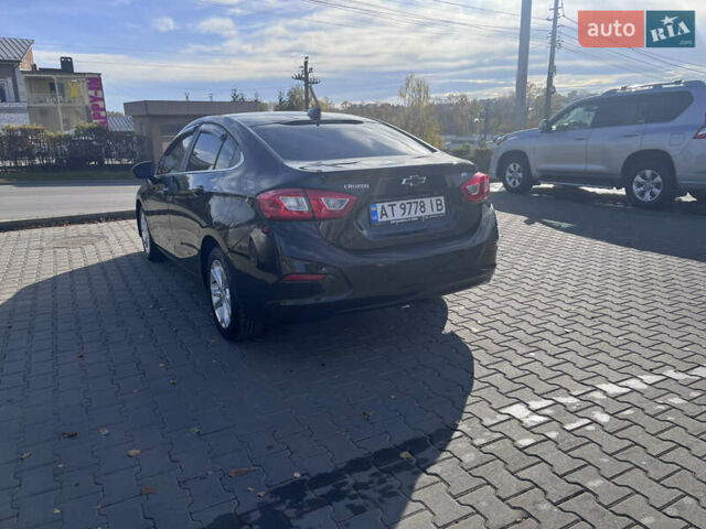 Чорний Шевроле Круз, об'ємом двигуна 1.6 л та пробігом 180 тис. км за 13000 $, фото 3 на Automoto.ua
