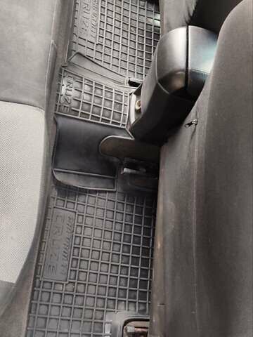 Чорний Шевроле Круз, об'ємом двигуна 1.8 л та пробігом 221 тис. км за 5900 $, фото 11 на Automoto.ua