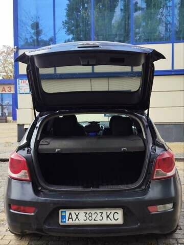 Чорний Шевроле Круз, об'ємом двигуна 1.8 л та пробігом 221 тис. км за 5900 $, фото 10 на Automoto.ua