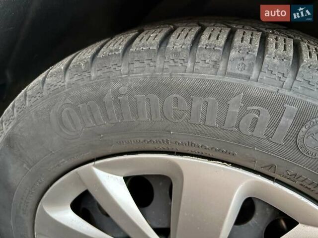 Черный Шевроле Круз, объемом двигателя 1.69 л и пробегом 208 тыс. км за 7400 $, фото 15 на Automoto.ua