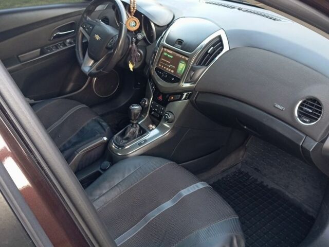 Коричневый Шевроле Круз, объемом двигателя 0 л и пробегом 97 тыс. км за 6600 $, фото 6 на Automoto.ua