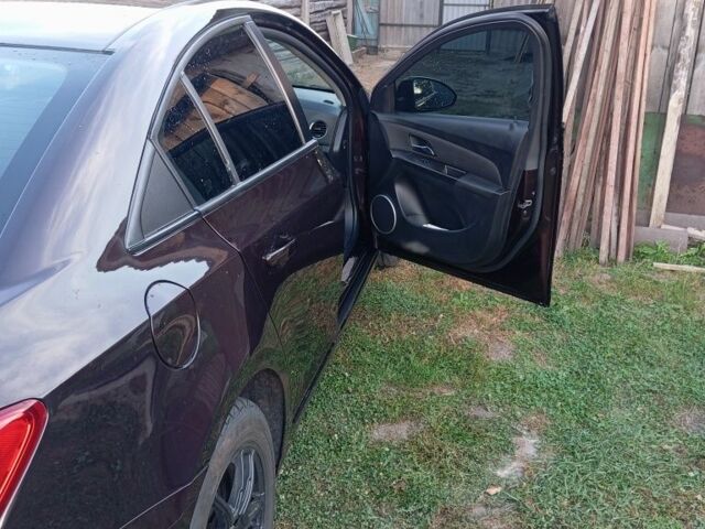 Коричневый Шевроле Круз, объемом двигателя 0 л и пробегом 97 тыс. км за 6600 $, фото 7 на Automoto.ua