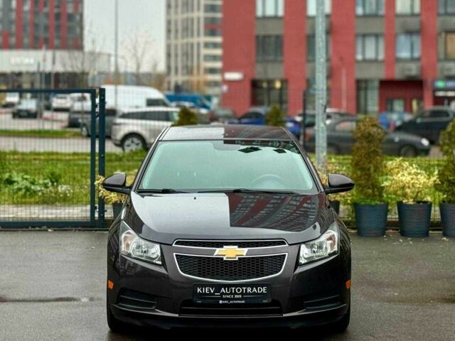 Коричневый Шевроле Круз, объемом двигателя 1.4 л и пробегом 149 тыс. км за 6500 $, фото 5 на Automoto.ua