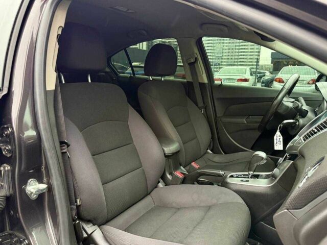 Коричневый Шевроле Круз, объемом двигателя 1.4 л и пробегом 149 тыс. км за 6500 $, фото 18 на Automoto.ua