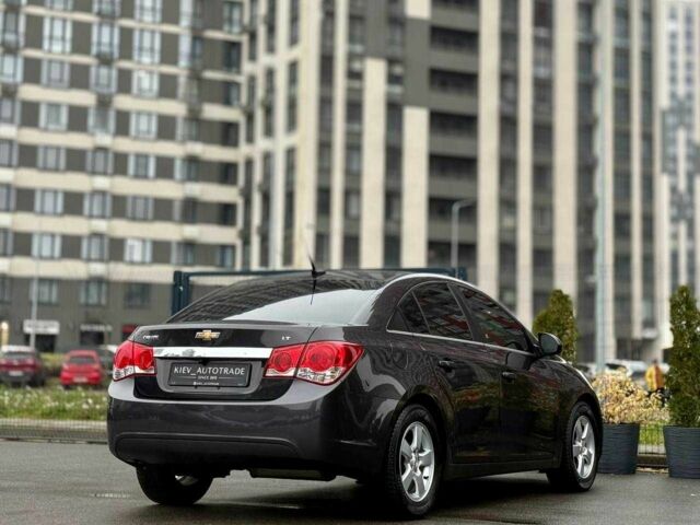 Коричневый Шевроле Круз, объемом двигателя 1.4 л и пробегом 149 тыс. км за 6500 $, фото 2 на Automoto.ua