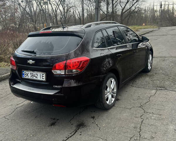 Коричневый Шевроле Круз, объемом двигателя 2 л и пробегом 247 тыс. км за 7350 $, фото 7 на Automoto.ua